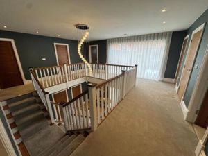 Photo 11- click for photo gallery